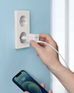 ⁦Anker PowerPort III 20W USB-C Power Supply Charging⁩ - الصورة ⁦7⁩